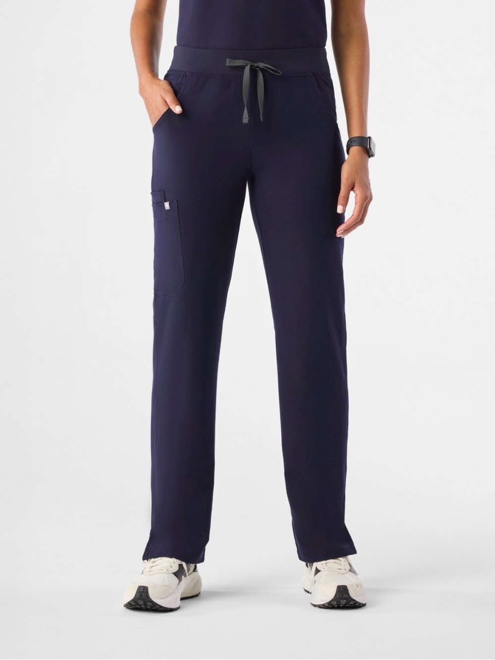 Figs Kade Cargo Scrub Pants (Petite)